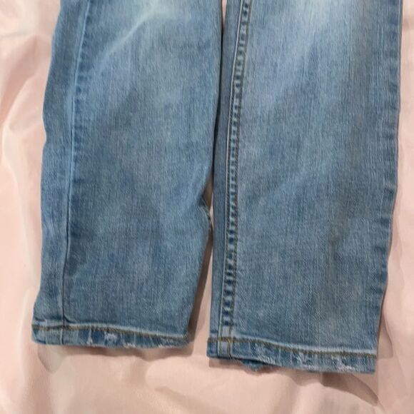 Aeropostale cheeky jeans - Picture 4 of 9